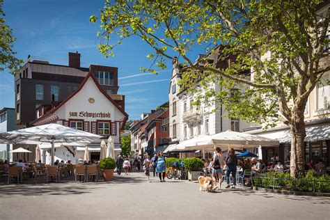 hermes shop badstraße|Badstrasse and Railway Station .